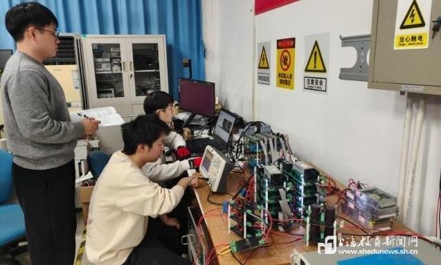 寒假科研不打烊，上海海事大学王天真劳模工作室师生攻坚海洋清洁能源