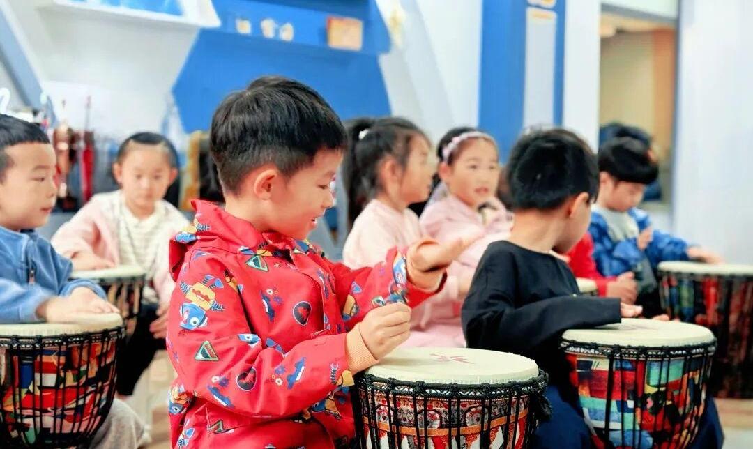 拉近家校距离，展现育人初心！来看义务教育学校“校园开放日”现场